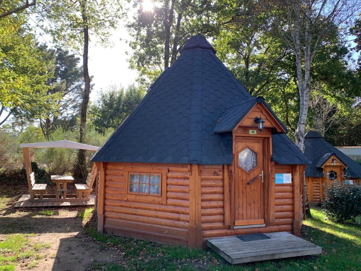 Camping De L'Etang Du Pays Blanc Геранд Экстерьер фото